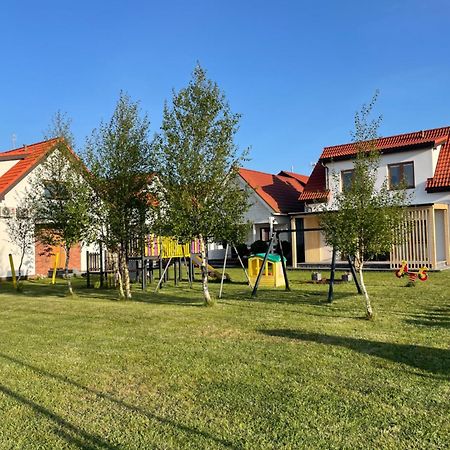 Morski Zakatek Apartamenty Rowy  Exterior photo
